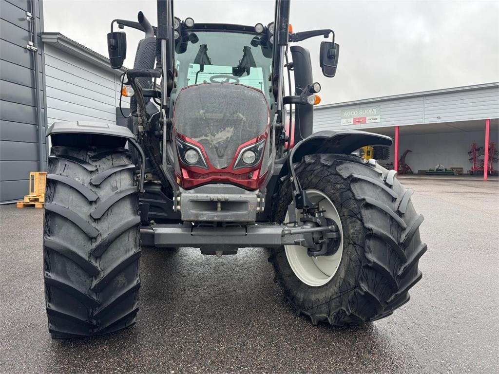 Valtra N174 kuva 3