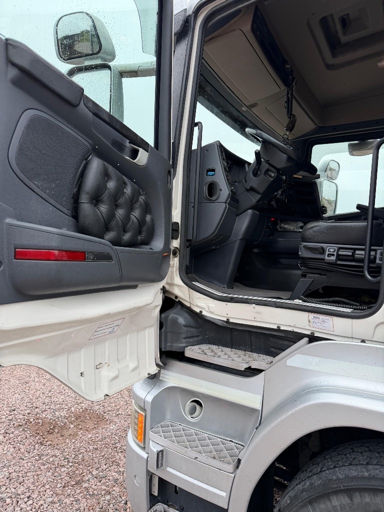 Scania R520LB8x2/4MNB kuva 10