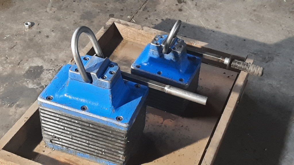 MAGNEETTINOSTIMET 800kg ja 400kg