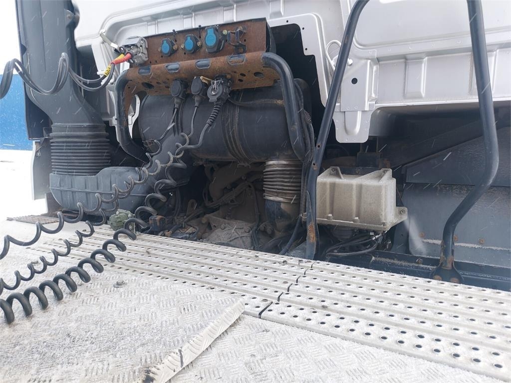 MAN TVX 18.480 kuva 10