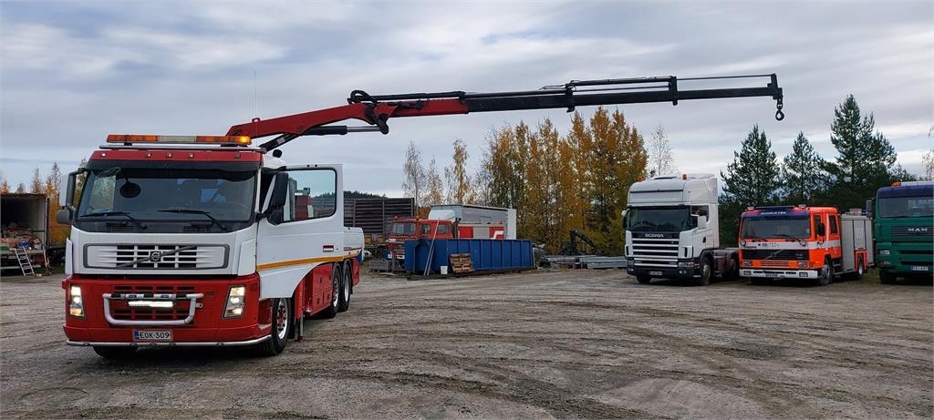 Volvo FM9 6x2 palfinger nosturilla kuva 3