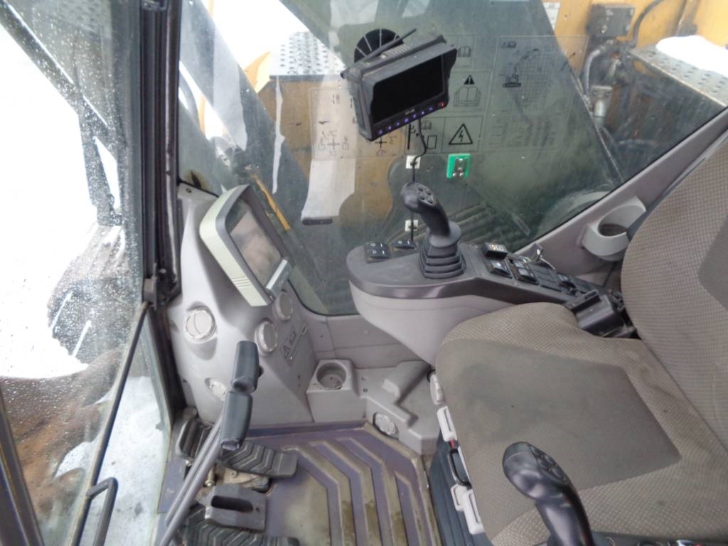 Volvo ECR 305 CL kuva 8