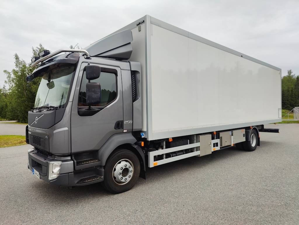 Volvo FL 250  Expo näyttelyauto kuva 2