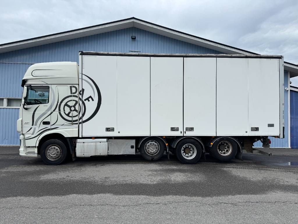 DAF XF 510 8x2 FAK kuva 4