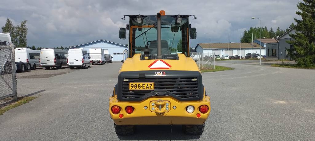 CAT 906M kuva 3