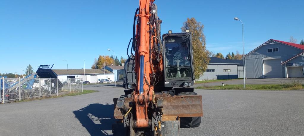 Hitachi ZX 140 W kuva 4