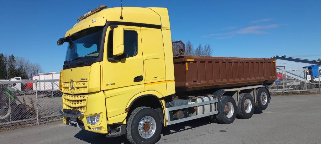 Mercedes-Benz Arocs 3263 8x4 kasettiyhdistelmä kuva 3