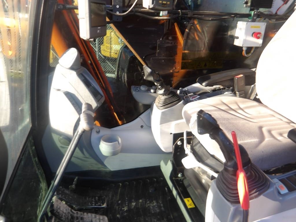Hitachi ZX 160 LC kuva 9