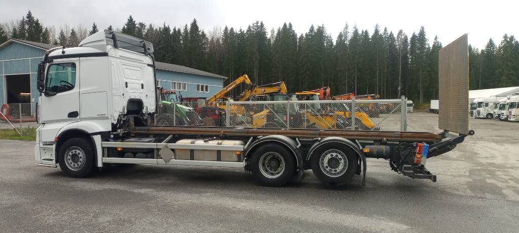 Mercedes-Benz Actros  L2553 6x2 kuva 6