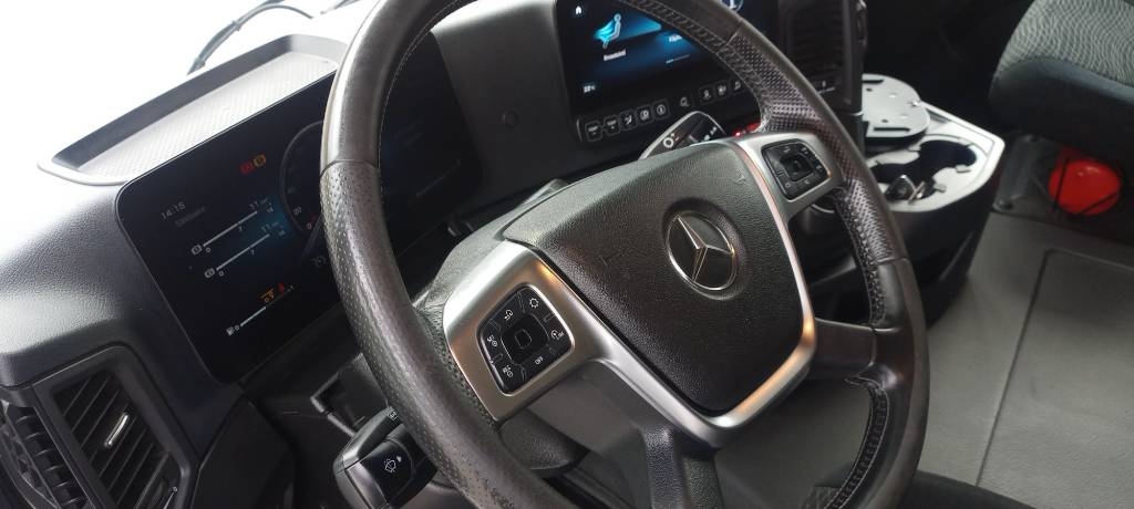Mercedes-Benz Actros  L2553 6x2 kuva 12