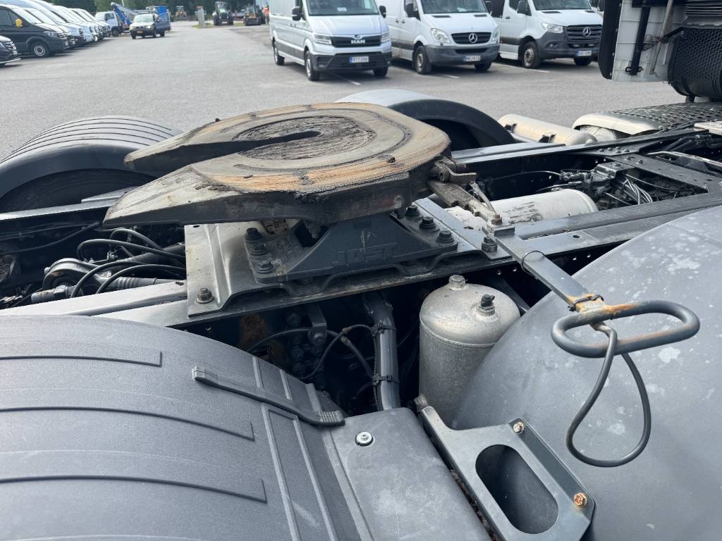 Iveco S-Way AS440S49 kuva 6