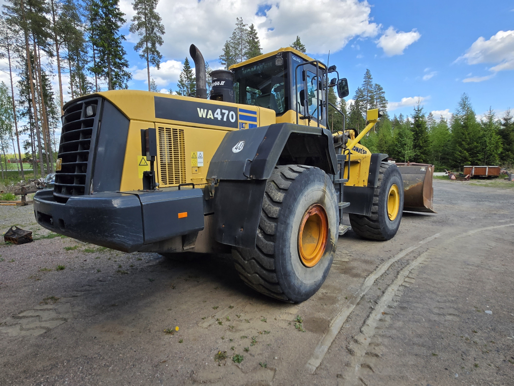 KOMATSU WA 470-5 kuva 3