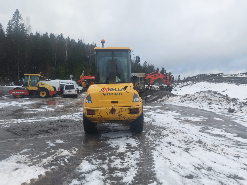 VOLVO L30B-ZX kuva 3