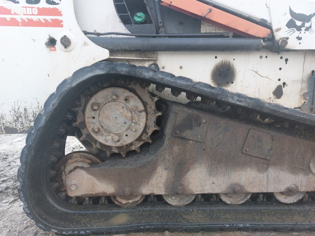 BOBCAT T200 kuva 3
