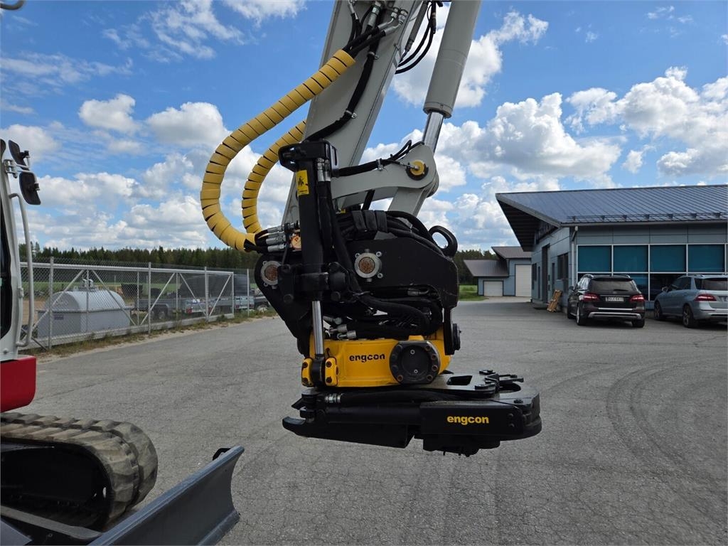 Takeuchi TB280FR kuva 6