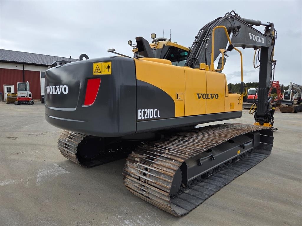 Volvo EC210CL kuva 5