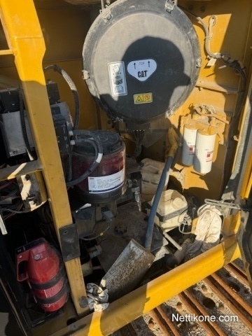 Caterpillar 352F kuva 18