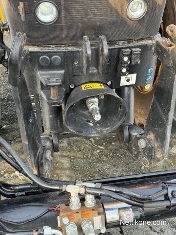 JCB 4220 kuva 15