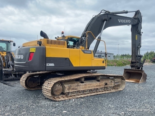 Volvo EC300DL kuva 4