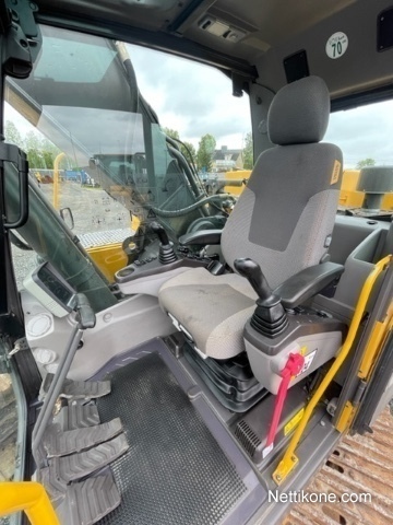 Volvo EC300DL kuva 8