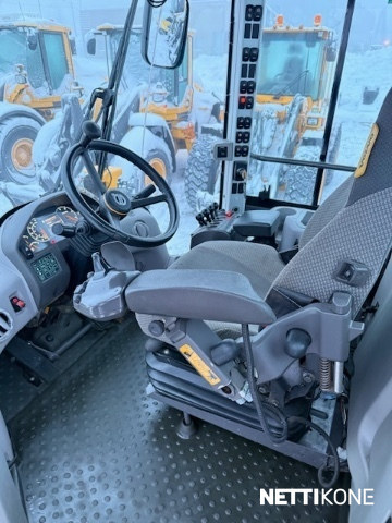 Volvo L60H kuva 12