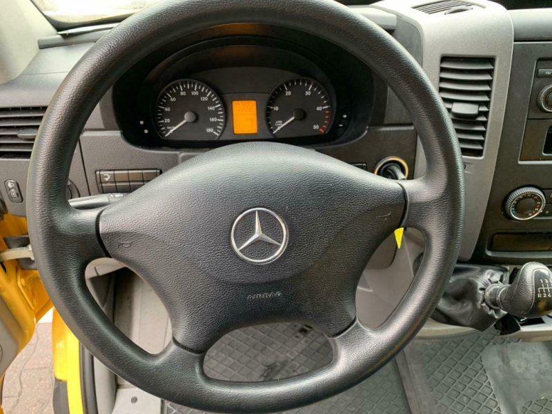 MERCEDES SPRINTER 513 CDI umpikori+pl nostin 18m3 kuva 3