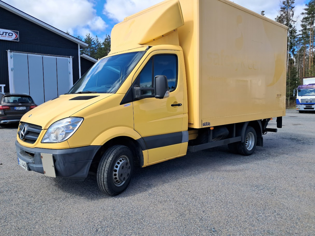 MB SPRINTER 513 CDI umpikori 18m3+pl-nostin