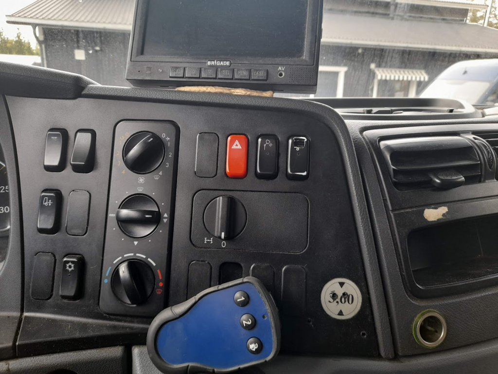 MERCEDES Axor 1829 kuva 6