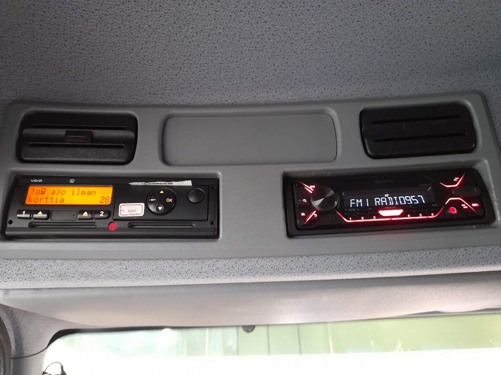 ثلاجة مرسيدس بنز Atego 821 Automat Xarios 300 kuva 8