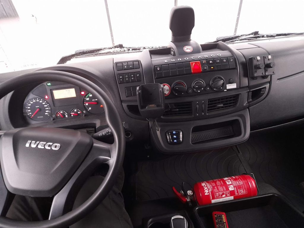 IVECO EUROCARGO 120-250 bokskropp pl løftevarmer kuva 8