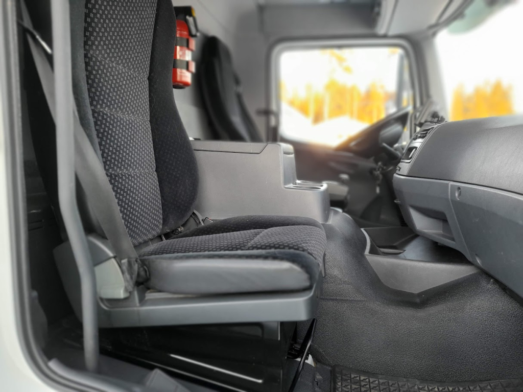 MERCEDES-BENZ Atego 1224 kokosivuaukeava kori+pl-nostin kuva 9