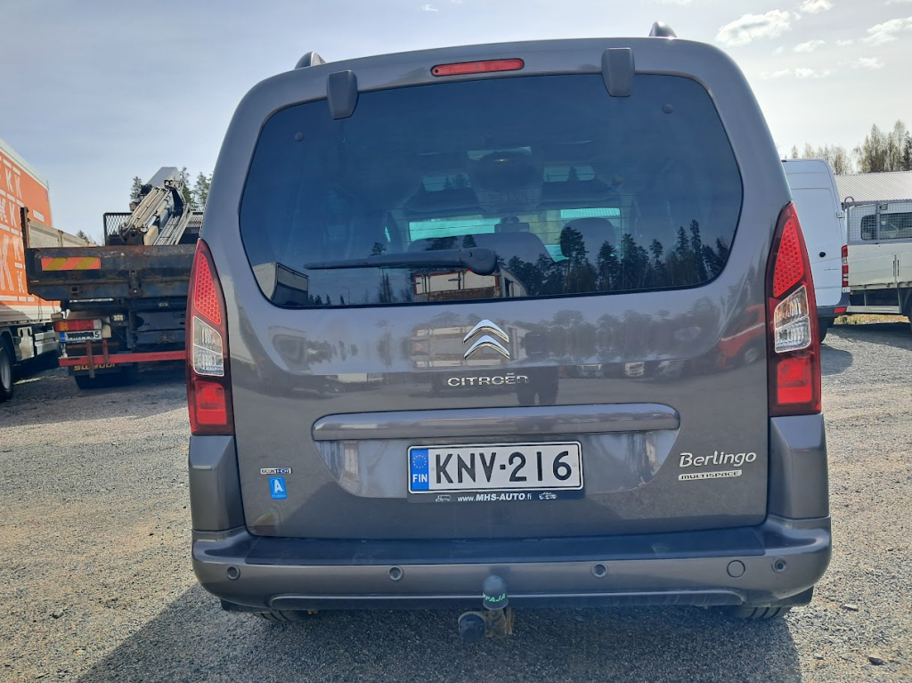 雪铁龙 VAN Berlingo Multispace BlueHDi 100 自动售货机 kuva 5