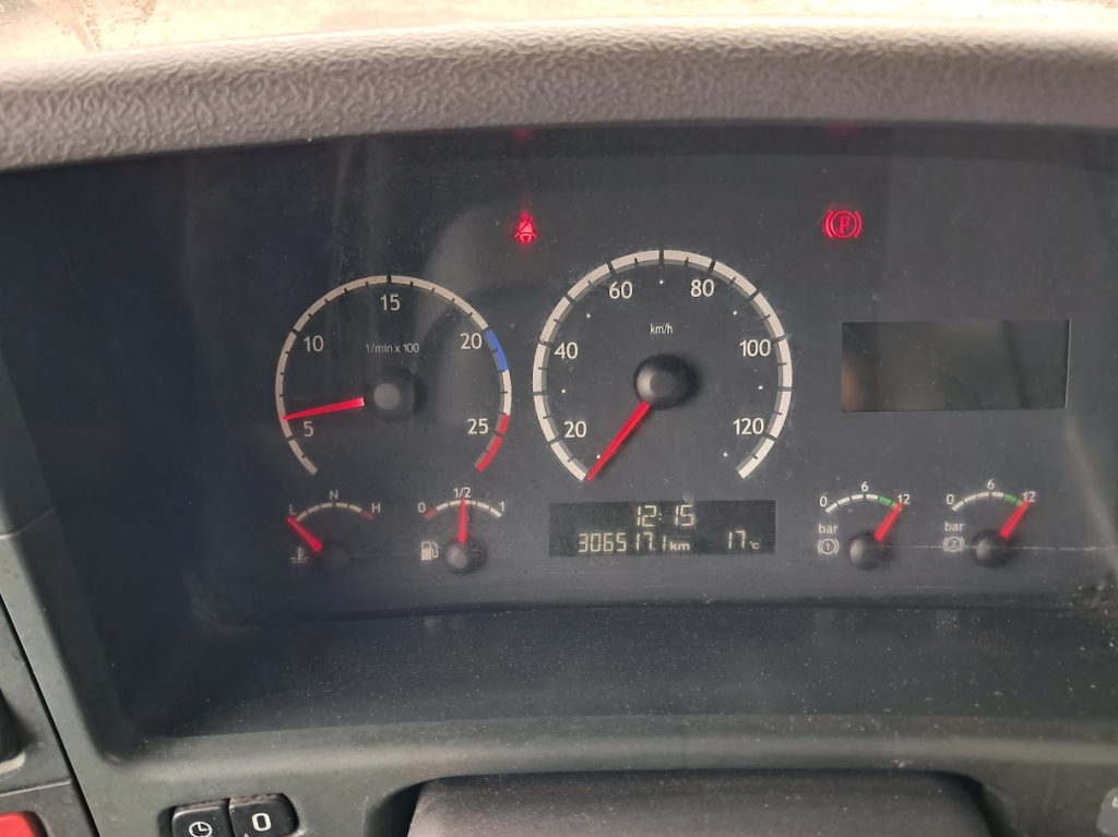 SCANIA P270 kuva 8