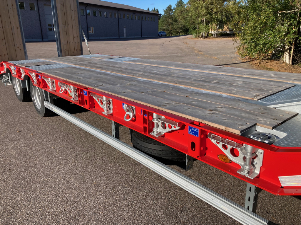 HUMBAUR 4-AKSELINEN + 10M KANSI + HYDRAULISET RAMPIT + LEVIKKEET kuva 13