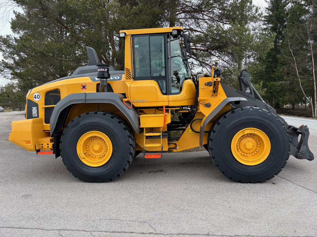 VOLVO L110H + GREITAS JUNGTIS + DU PAPILDOMI HIDRAULINĖS PAVAROS + BSS + CDC VAIRAVIMAS SVIRTU kuva 6