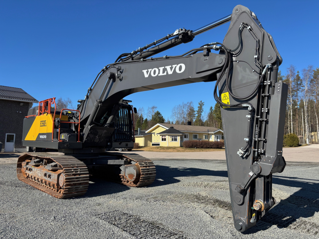 VOLVO EC550EL + 750MM TELAT + TÄYSPITKÄT OHJURIT + KAHDET HYDRAULIIKAT + RASVARI kuva 6