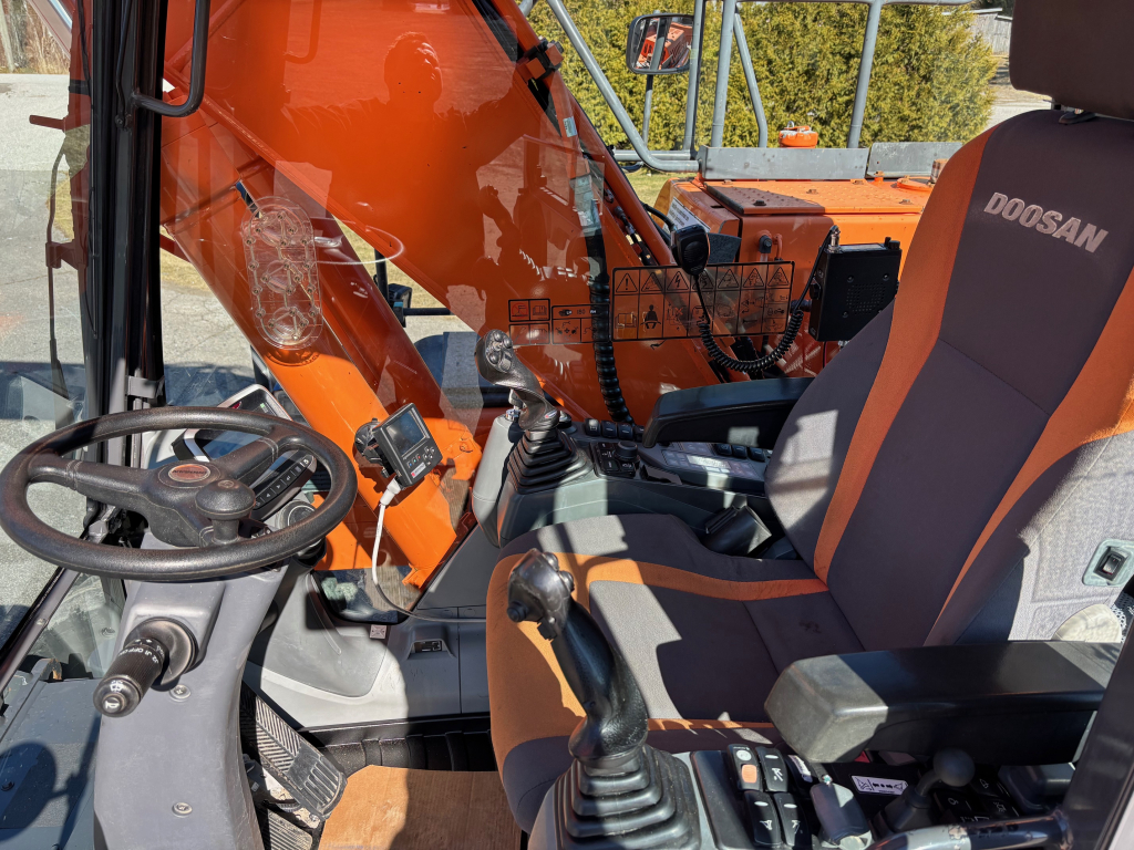 DOOSAN DX160W-3 Raupenmaschine + Fett + Heizung + Probo Indexator R6 mit Zange kuva 14
