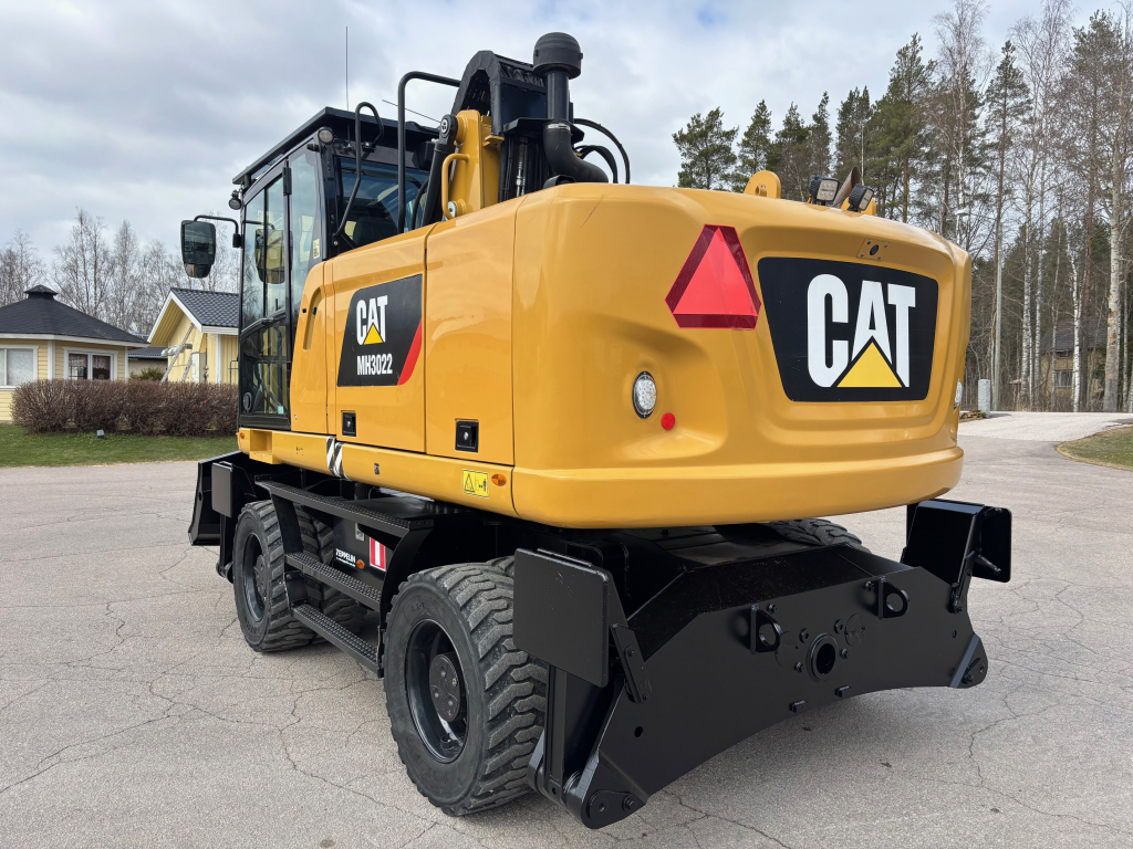 CATERPILLAR MH3022 + tõstev kabiin + määre + SOOJENDUS + KAKS PROBO HÜDRAULIkat kuva 2