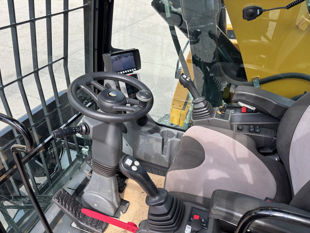 CATERPILLAR MH3022 + tõstev kabiin + määre + SOOJENDUS + KAKS PROBO HÜDRAULIkat kuva 12