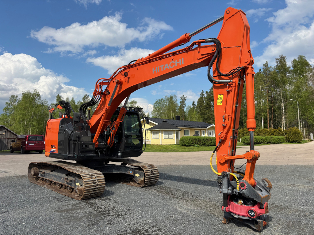 HITACHI ZAXIS225USLC-6 + GREASE + HEATER + INDEXATOR R8 + LEICA 3D kuva 6