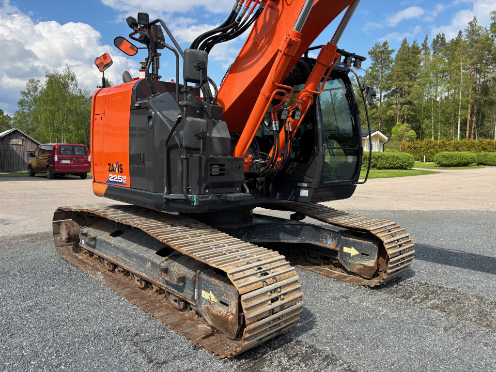 HITACHI ZAXIS225USLC-6 + GREASE + HEATER + INDEXATOR R8 + LEICA 3D kuva 7