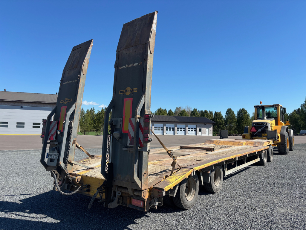 HUMBAUR 4-AKSELINEN + 9,8M POKATTU KANSI + ILMAJOUSET + LEVIKKEET + HYDRAULISET RAMPIT kuva 5