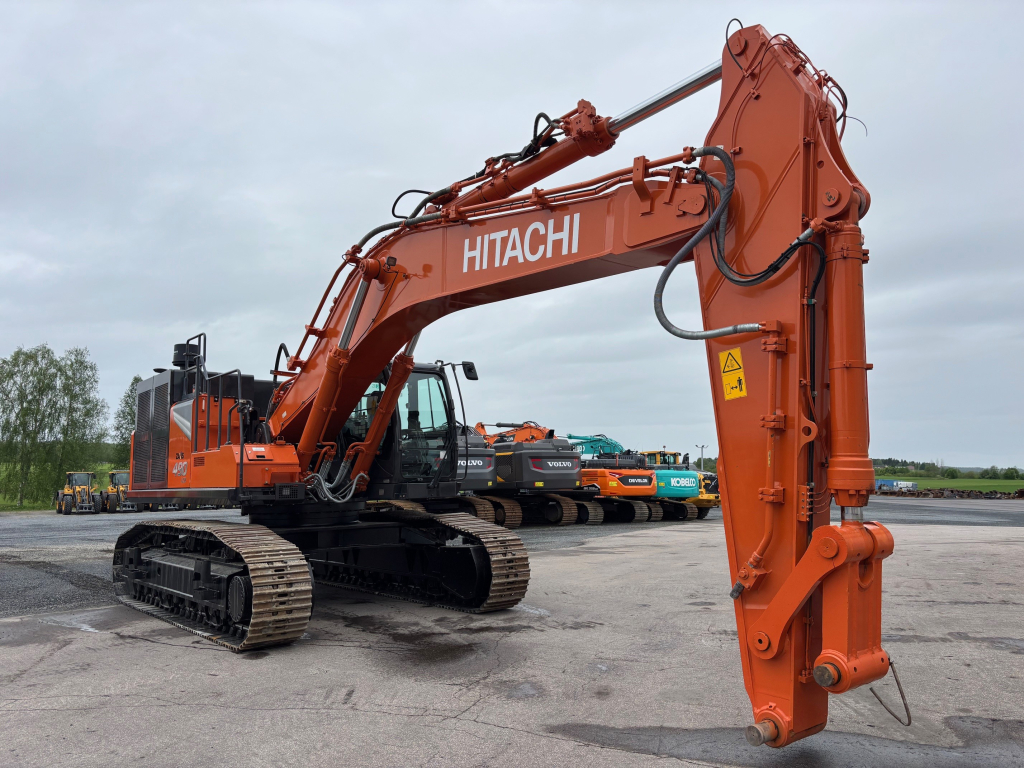 HITACHI ZAXIS490LC-7 + 600MM TRASY + HYDRAULICKÉ KLADIVO + KAMERY + ETC kuva 6