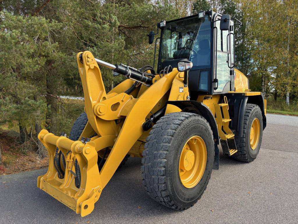 CATERPILLAR 914K + VOLVO SNABBKOPPLING + YTTERLIGARE HYDRAULIK + FETT + LUFTKONDITIONERING kuva 3