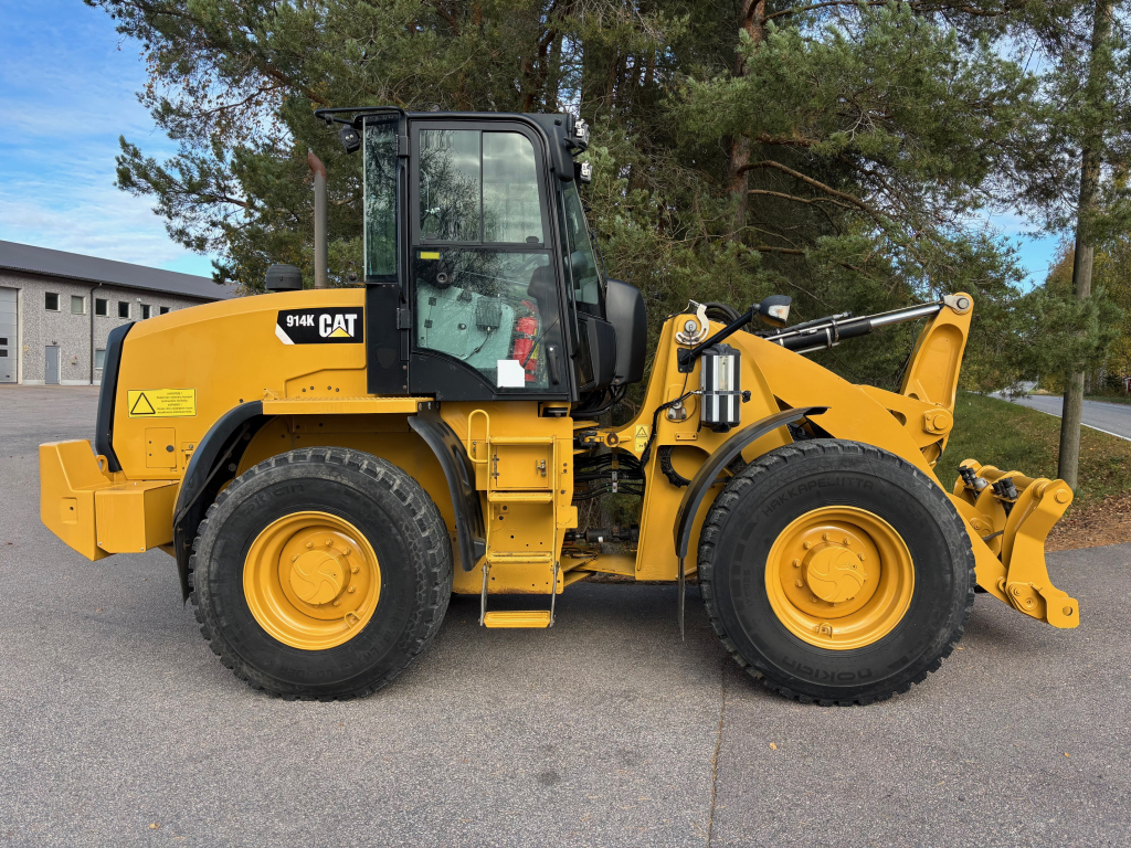 CATERPILLAR 914K + VOLVO SNABBKOPPLING + YTTERLIGARE HYDRAULIK + FETT + LUFTKONDITIONERING kuva 6