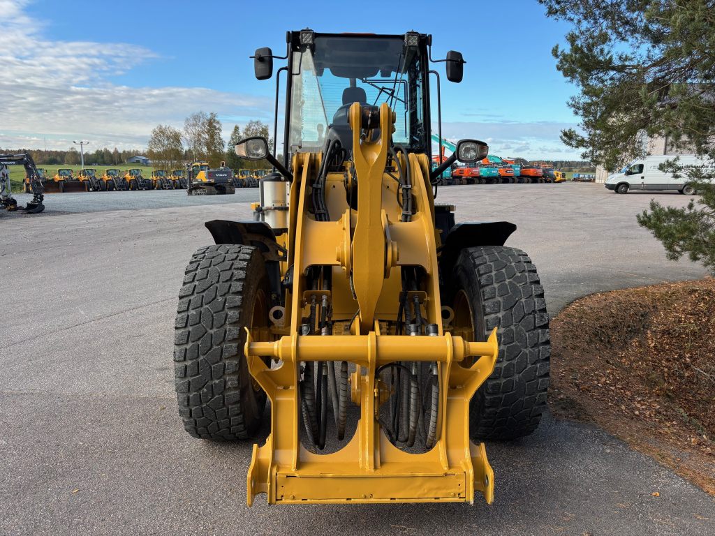 CATERPILLAR 914K + VOLVO SNABBKOPPLING + YTTERLIGARE HYDRAULIK + FETT + LUFTKONDITIONERING kuva 7