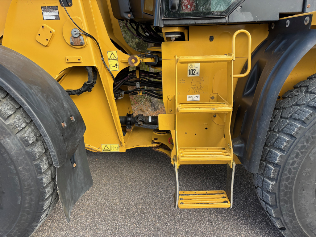 CATERPILLAR 914K + VOLVO SNABBKOPPLING + YTTERLIGARE HYDRAULIK + FETT + LUFTKONDITIONERING kuva 9