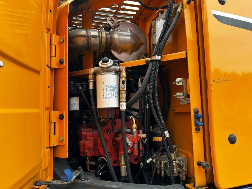 现代 HX 235 LCR /Rototilt R8、润滑脂、加热器。 kuva 12