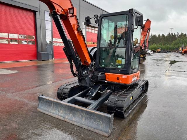 Hitachi ZX 55 U-6 / Engcon + Pliers, Grease, 3 Buckets kuva 11
