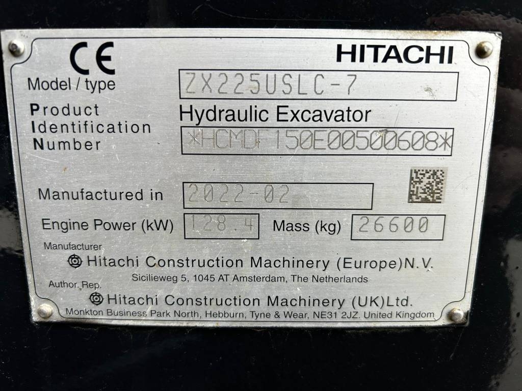 Hitachi ZX225USLC-7/ Rotátor, Topení, Mazací tuk, StageV kuva 18